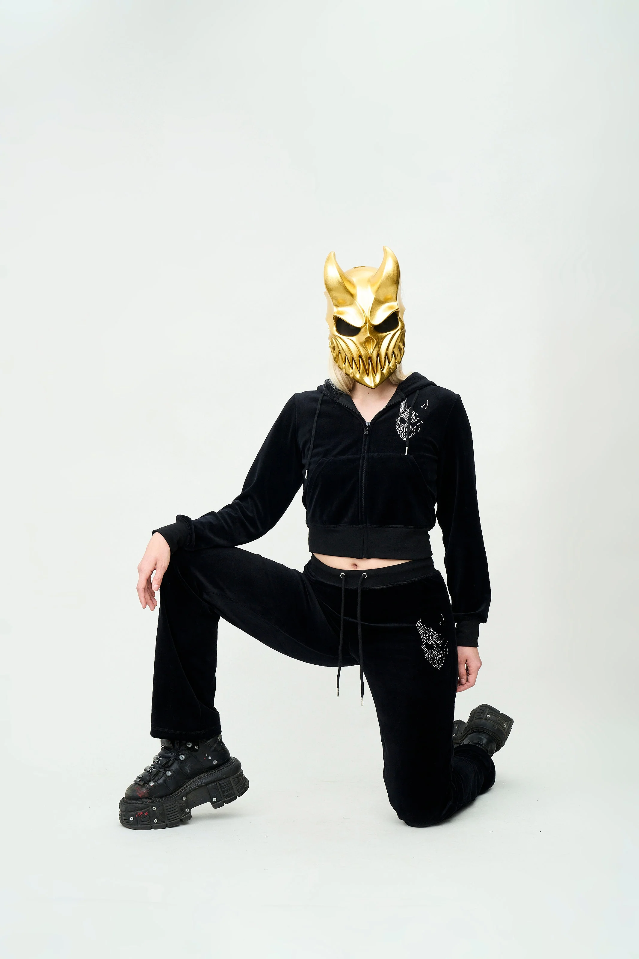 Slaughter to Prevail - Juicy Slam Velour - Zip-Up Hoodie - Image 3